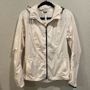 Lululemon “Backpack it” Packable Jacket